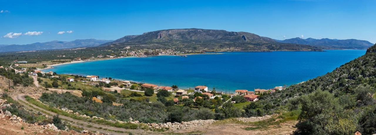 Seasight Living Apartment Plitra Exterior photo